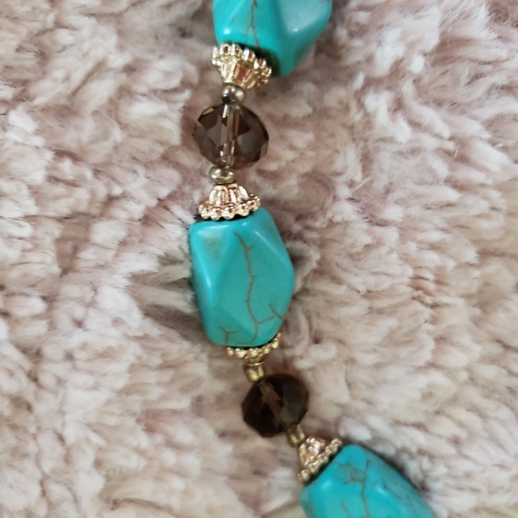 Necklace - Picture 3 of 4